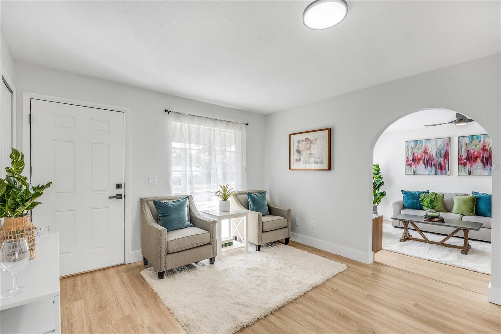 Image 6 of 33 For 3804 Anthony Lane