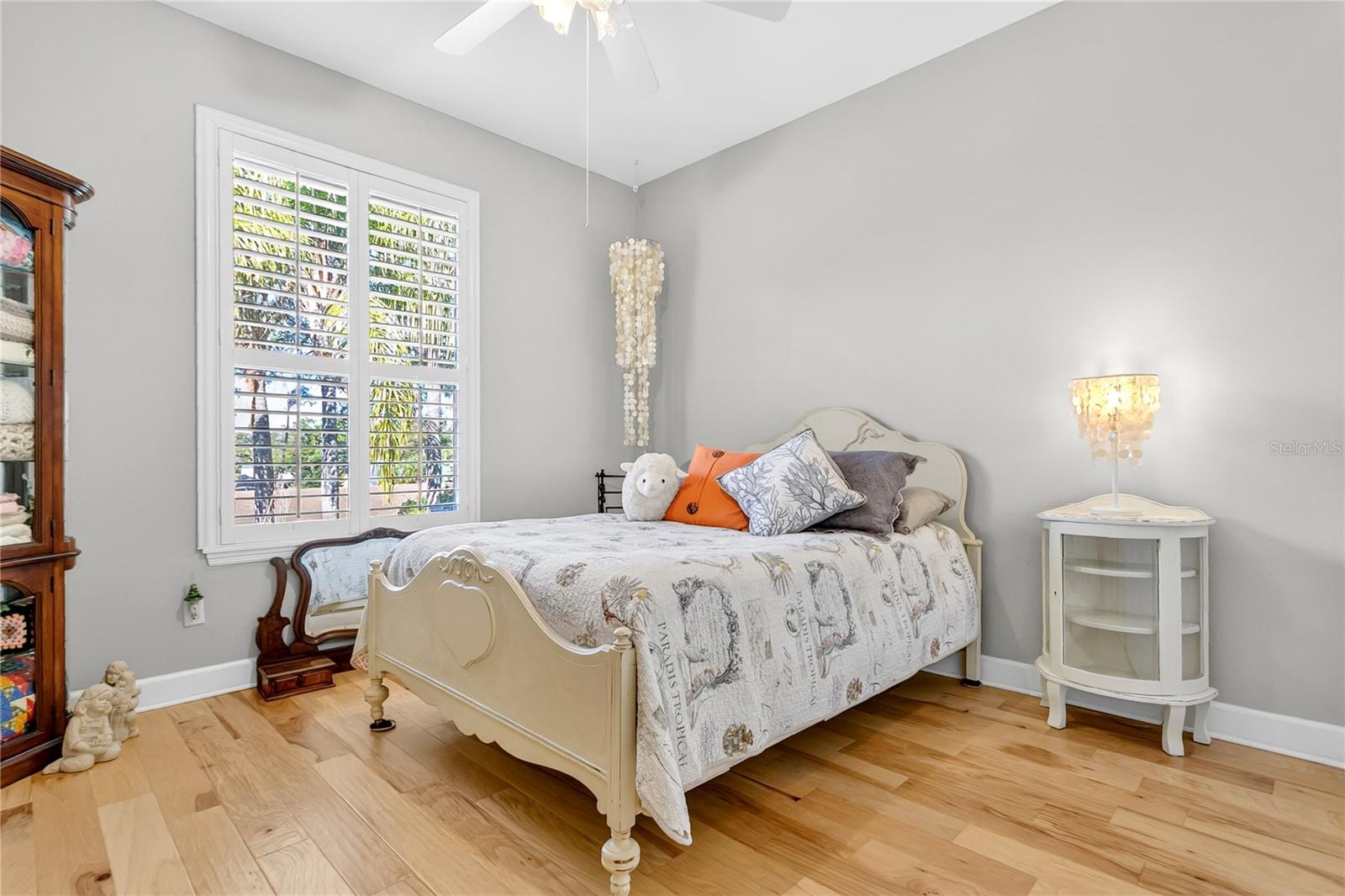 Image 23 of 40 For 2301 Ridgeside Road