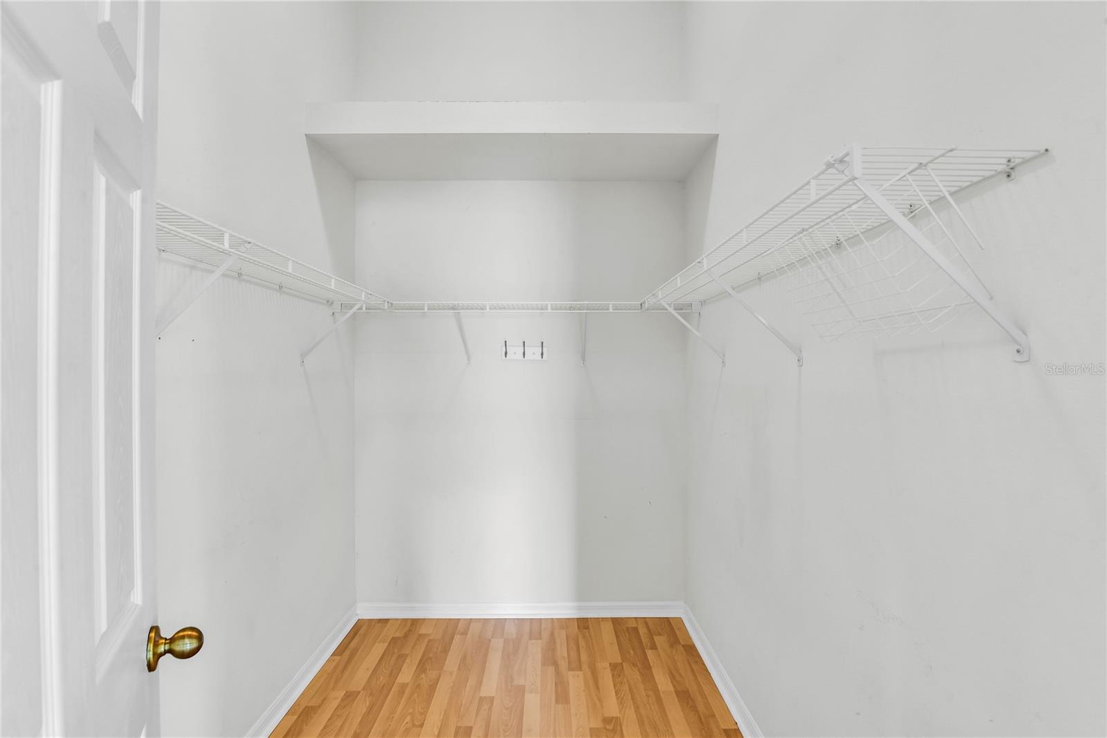 Image 18 of 39 For 8411 Port Lancashire Drive