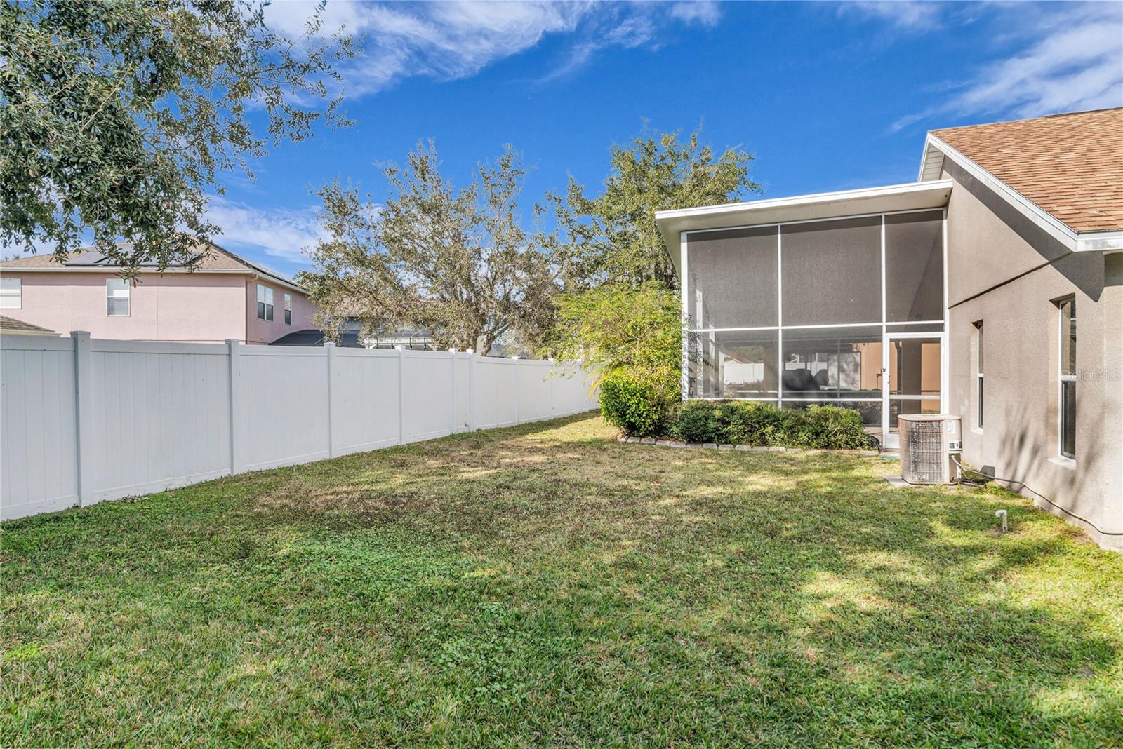 Image 32 of 39 For 8411 Port Lancashire Drive