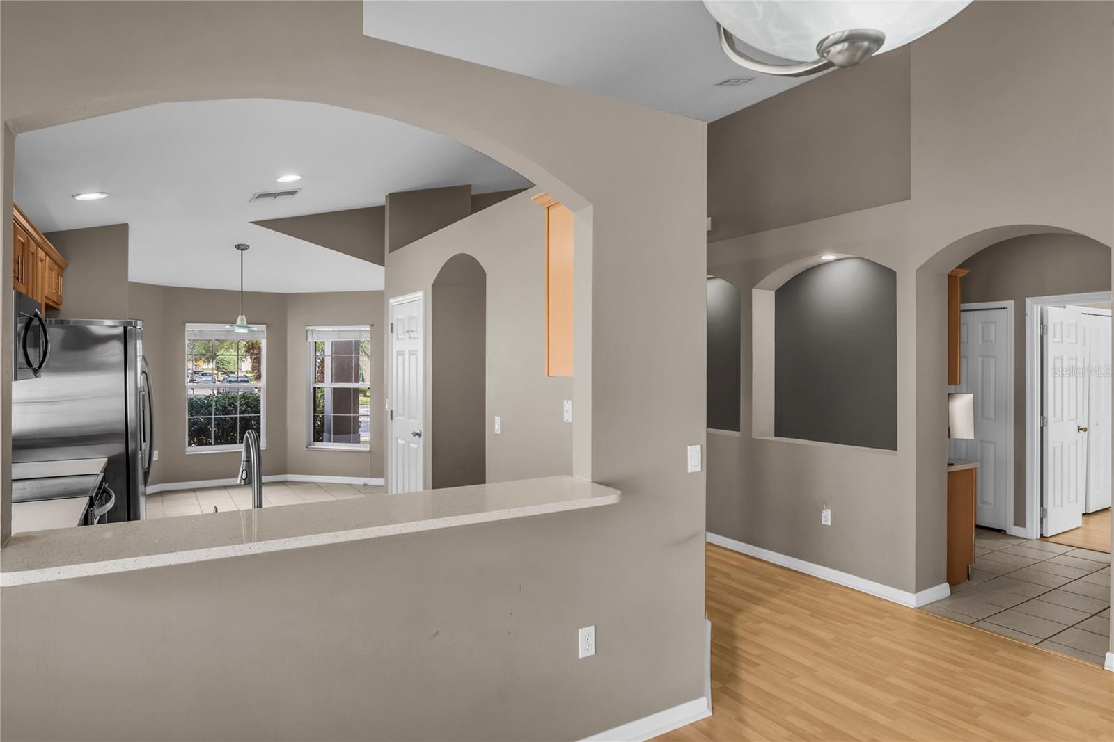 Image 6 of 39 For 8411 Port Lancashire Drive