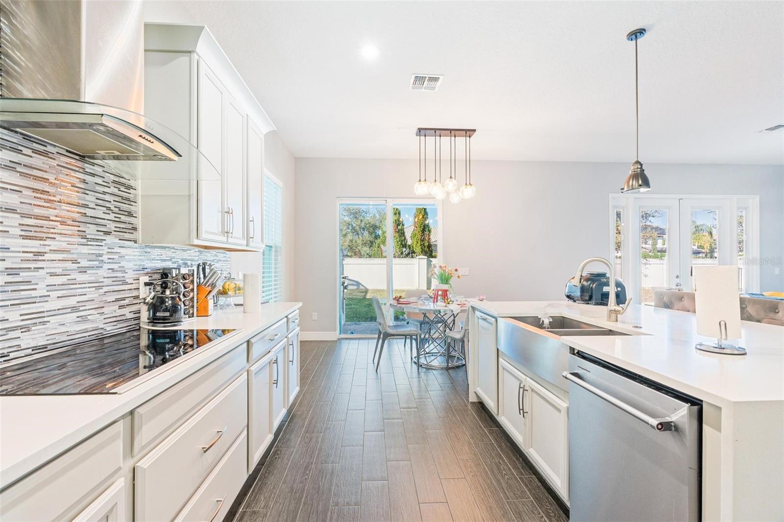 Image 12 of 59 For 8324 Ludington Circle