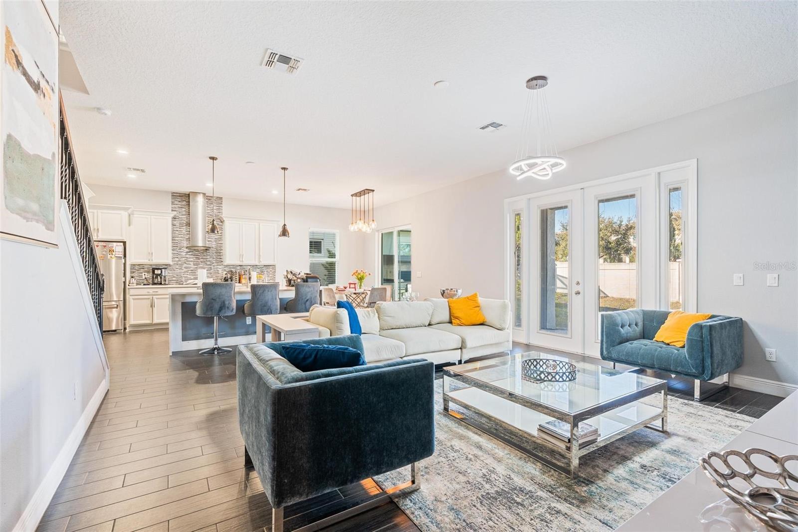 Image 17 of 59 For 8324 Ludington Circle