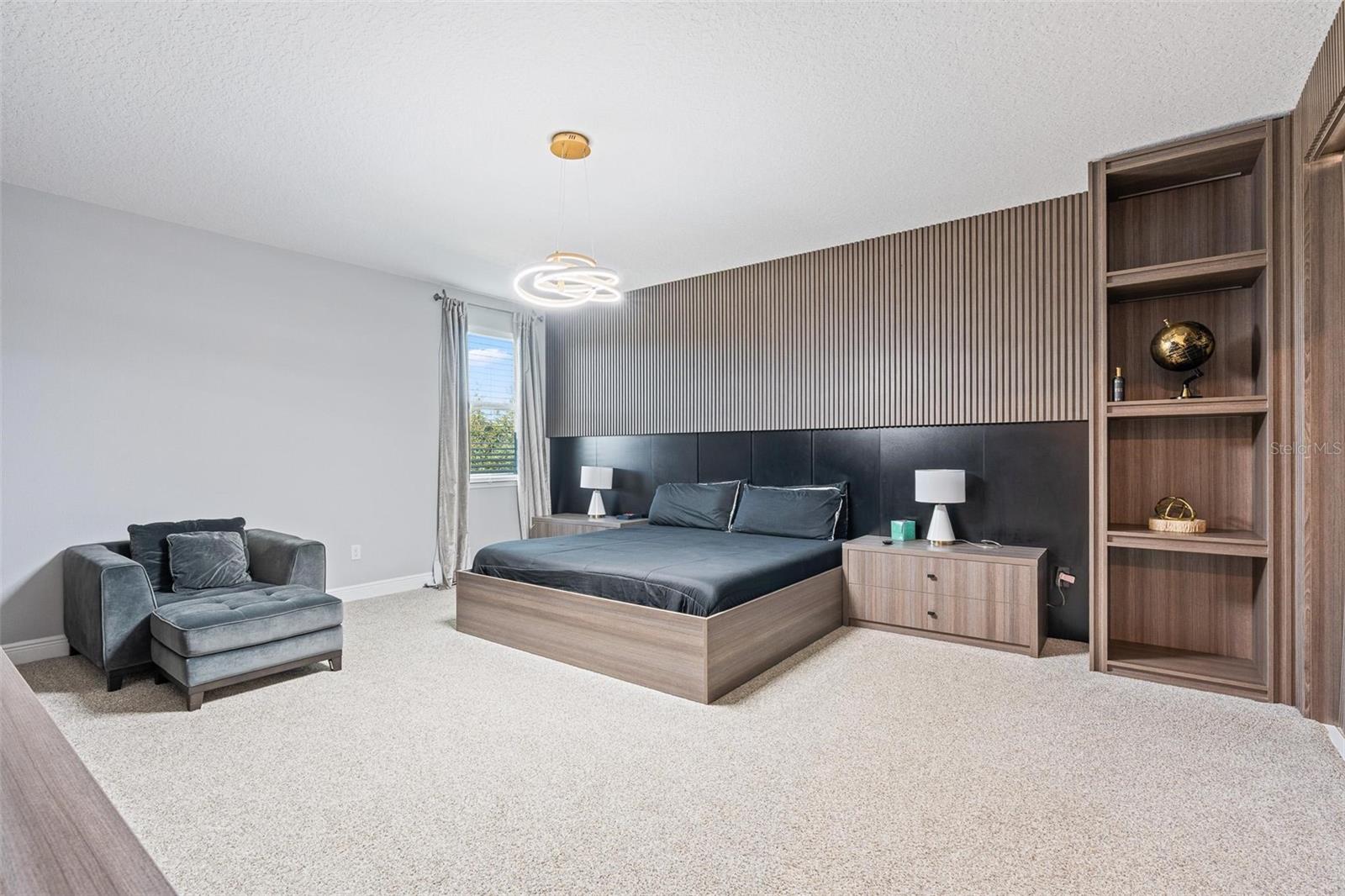 Image 35 of 59 For 8324 Ludington Circle