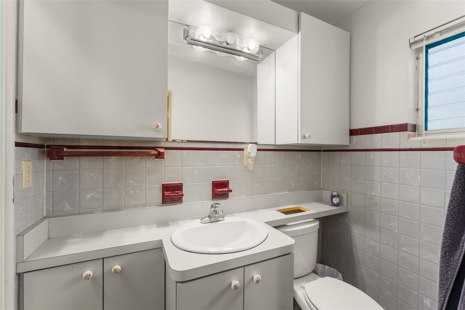 Image 22 of 45 For 1903 Brown Street