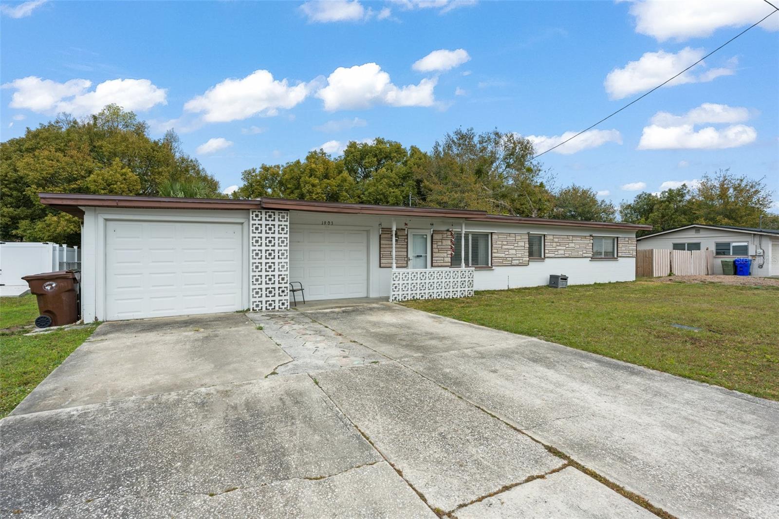 Image 43 of 45 For 1903 Brown Street