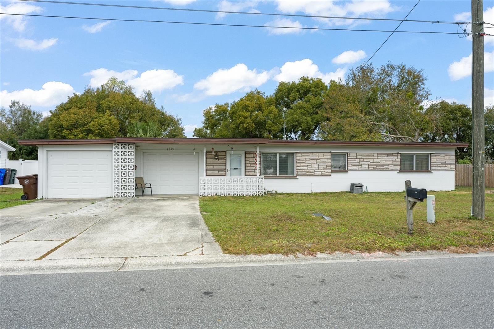 Image 44 of 45 For 1903 Brown Street