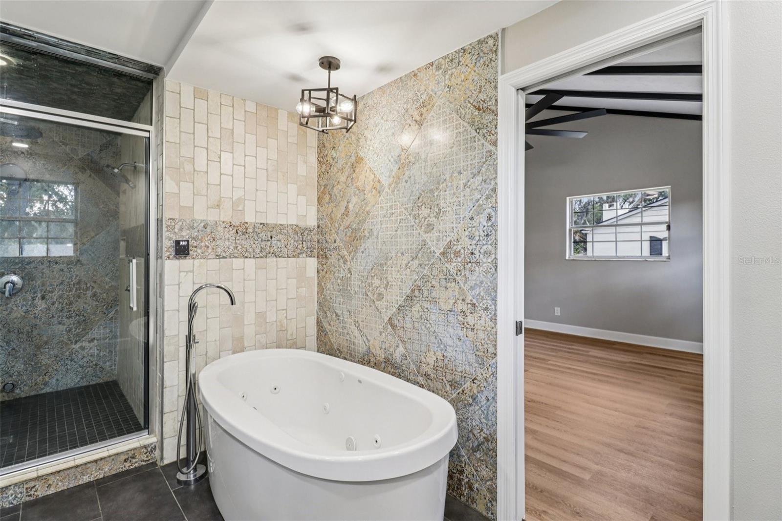 Image 26 of 85 For 610 Spring Valley Road