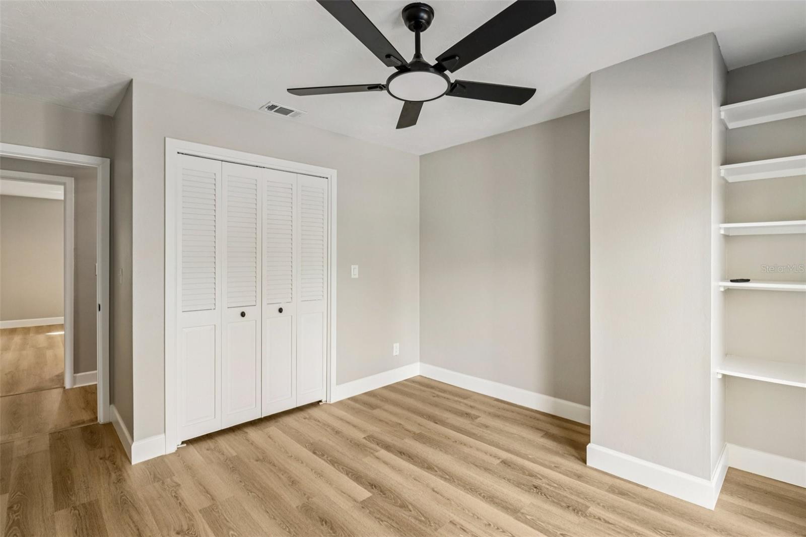 Image 30 of 85 For 610 Spring Valley Road