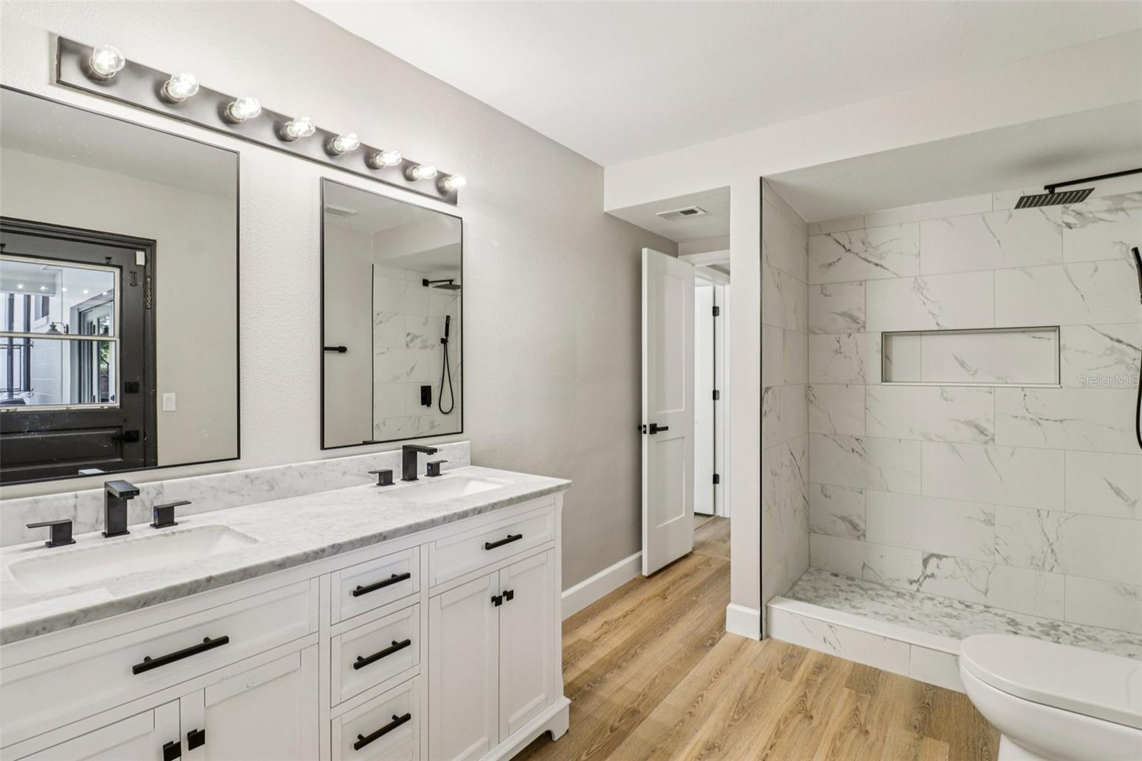 Image 42 of 85 For 610 Spring Valley Road