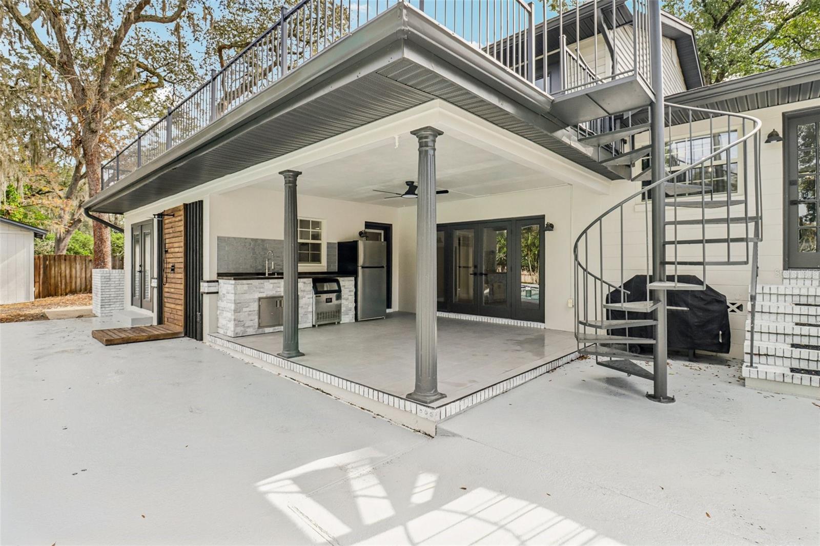 Image 52 of 85 For 610 Spring Valley Road