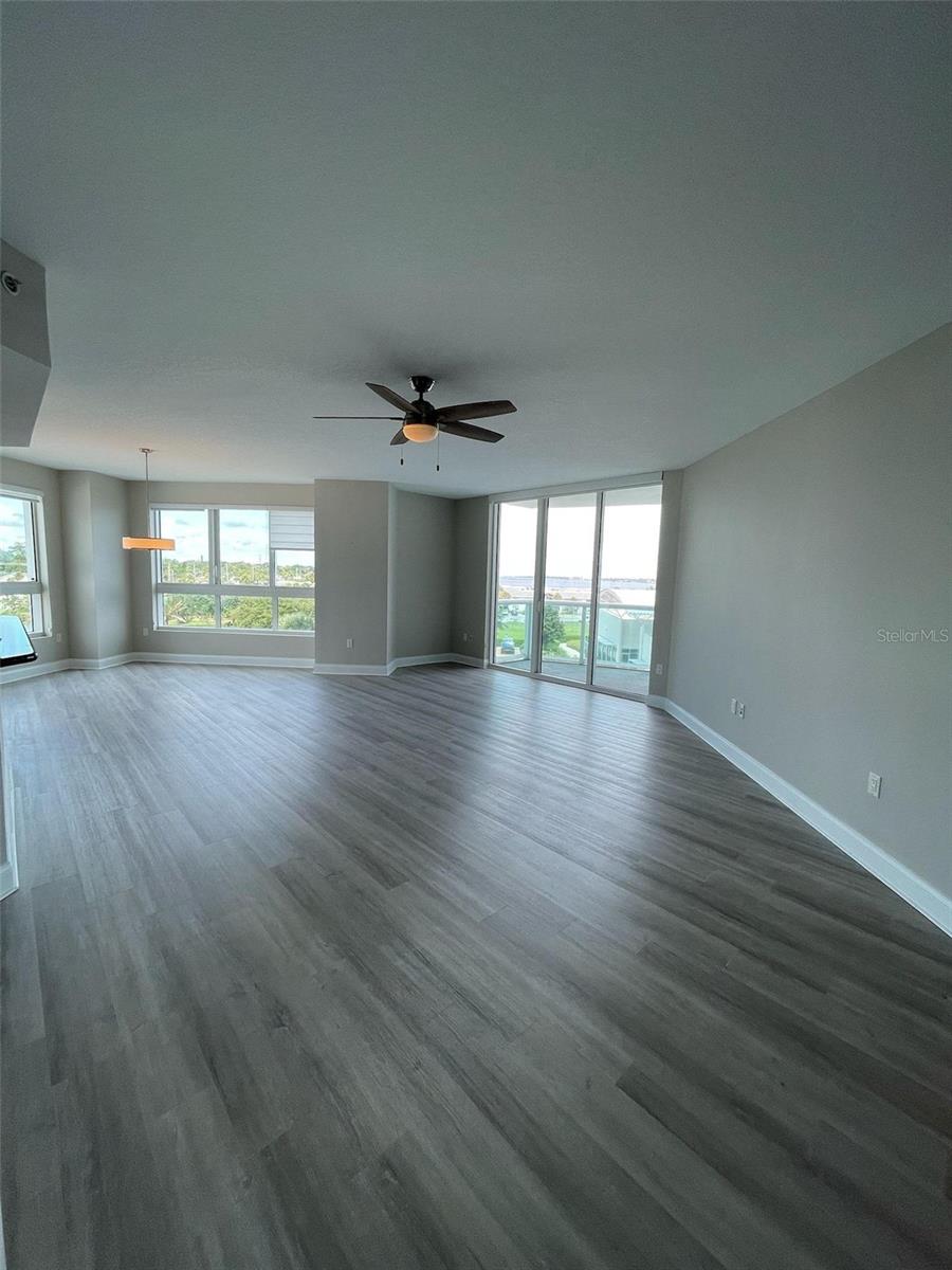 Image 14 of 29 For 241 Riverside Drive 410