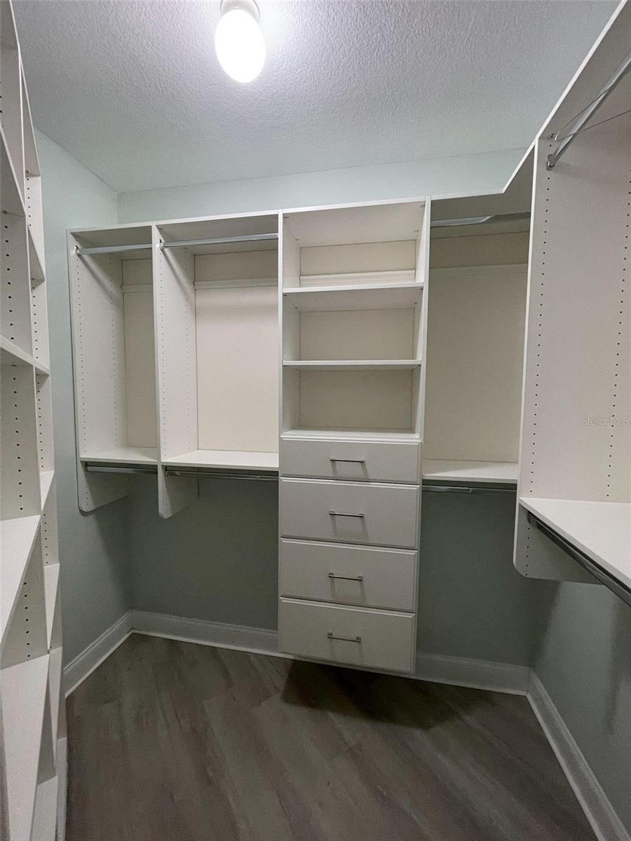 Image 22 of 29 For 241 Riverside Drive 410