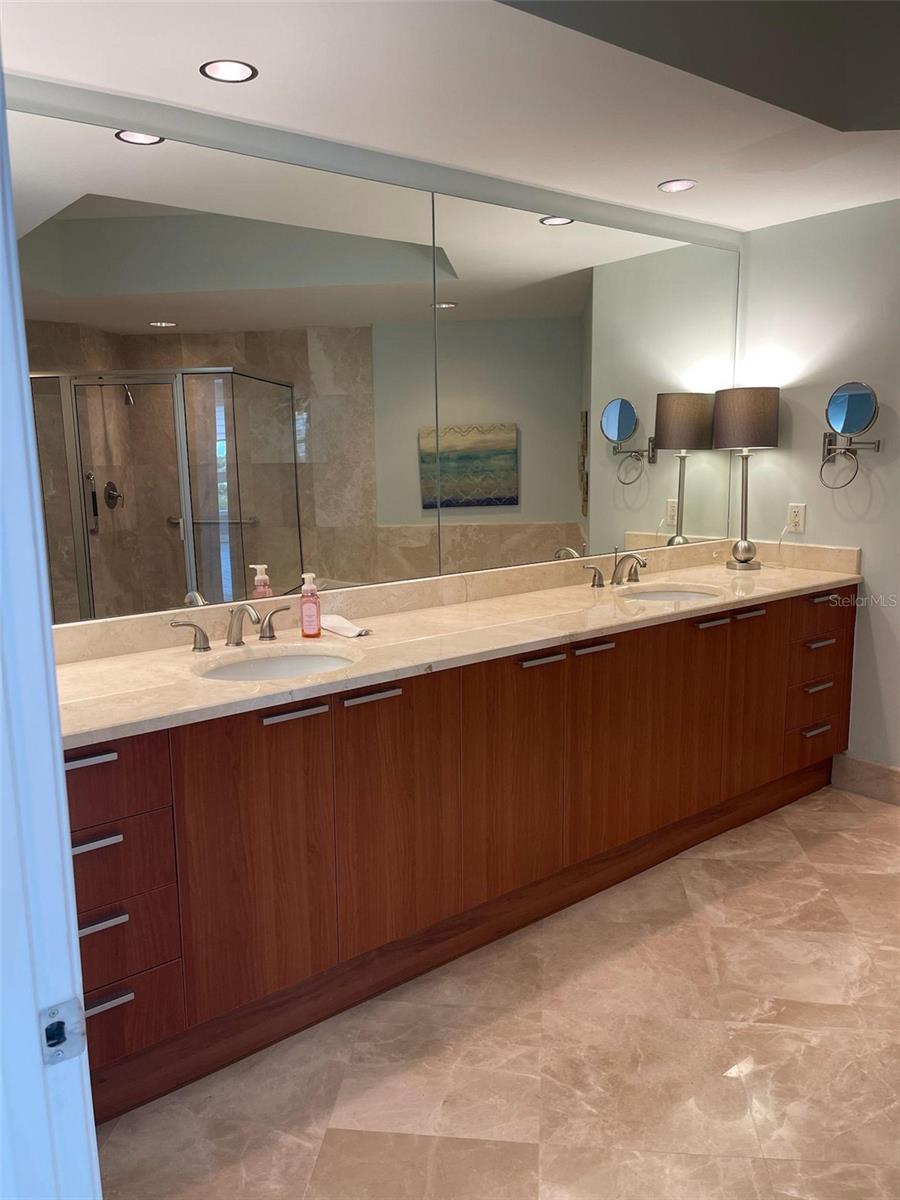 Image 23 of 29 For 241 Riverside Drive 410