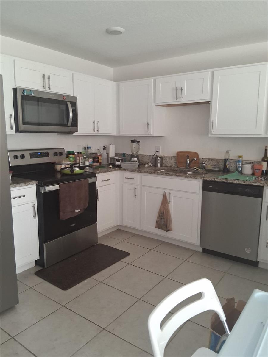 Image 7 of 13 For 336 Towns Circle