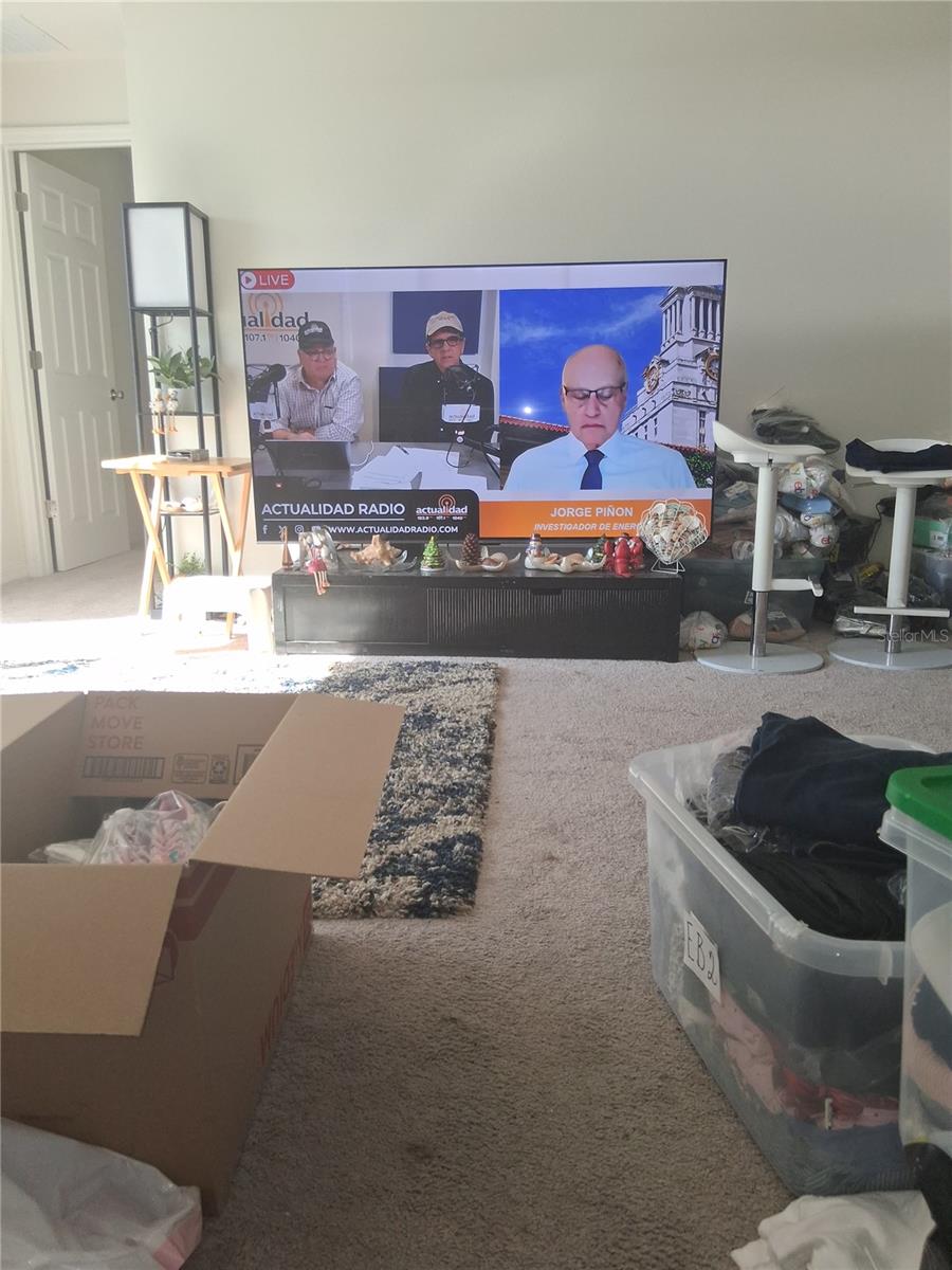 Image 9 of 13 For 336 Towns Circle