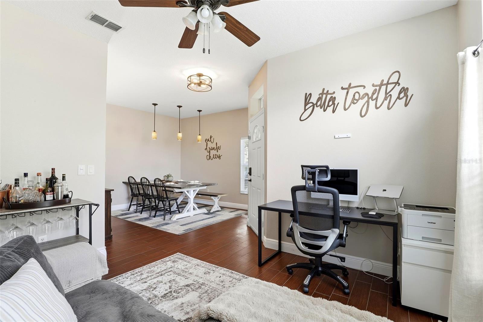 Image 13 of 46 For 13567 Mirror Lake Drive