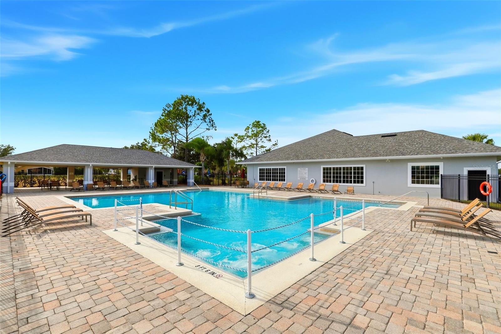 Image 39 of 46 For 13567 Mirror Lake Drive