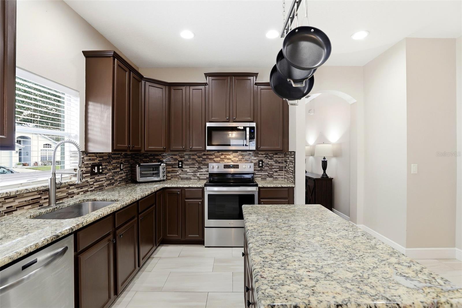 Image 4 of 46 For 13567 Mirror Lake Drive