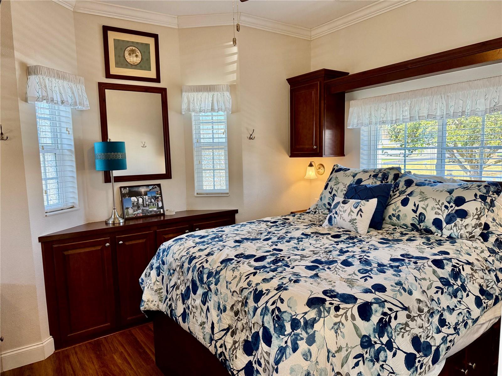 Image 17 of 91 For 3100 104th Terrace