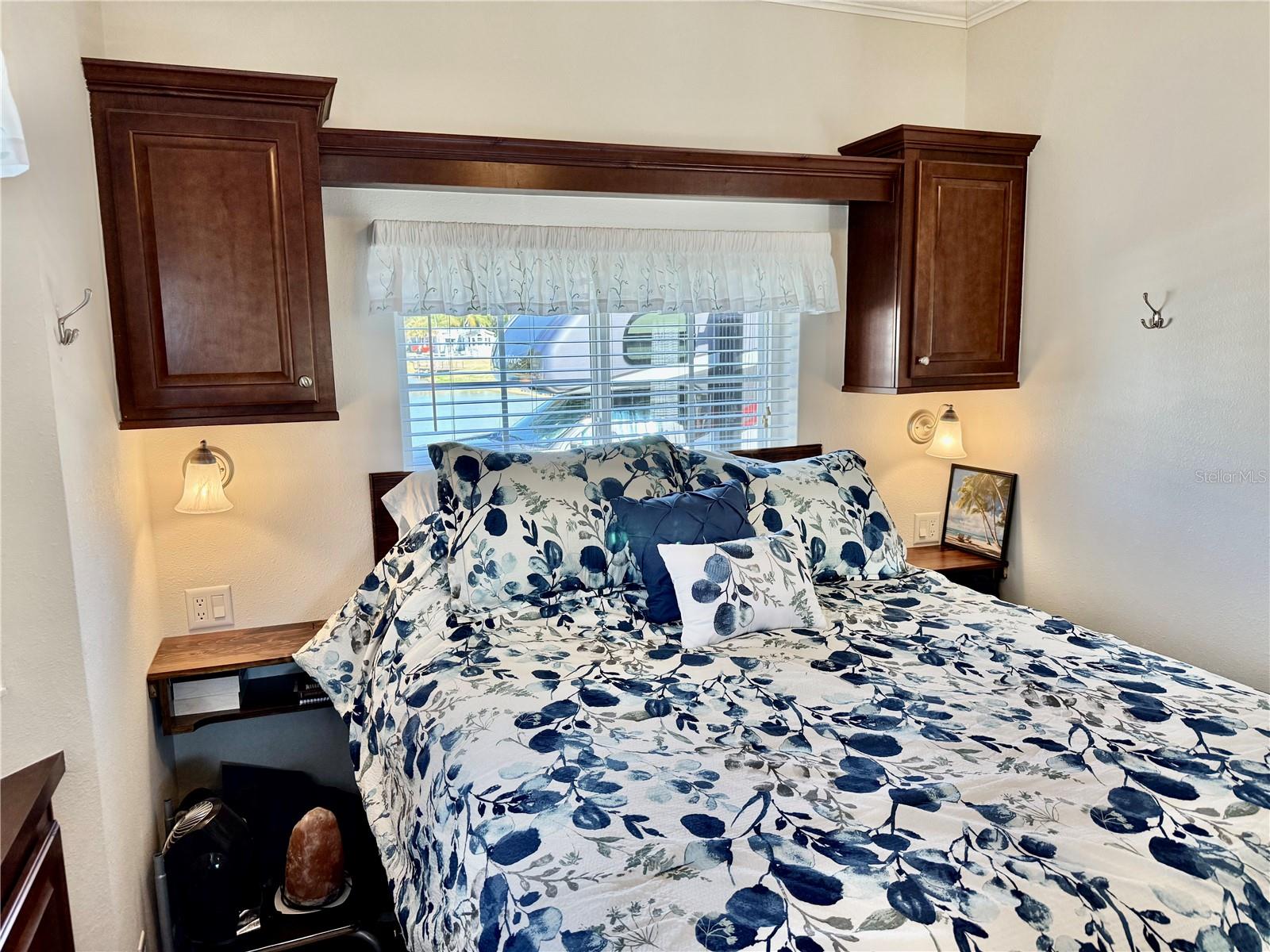 Image 19 of 91 For 3100 104th Terrace