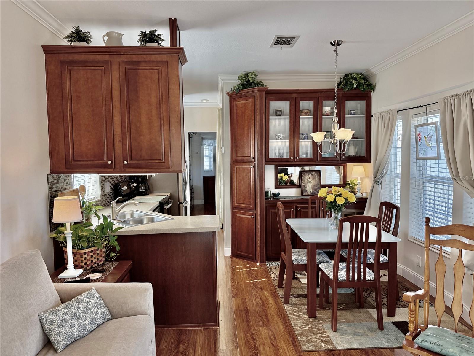 Image 31 of 91 For 3100 104th Terrace