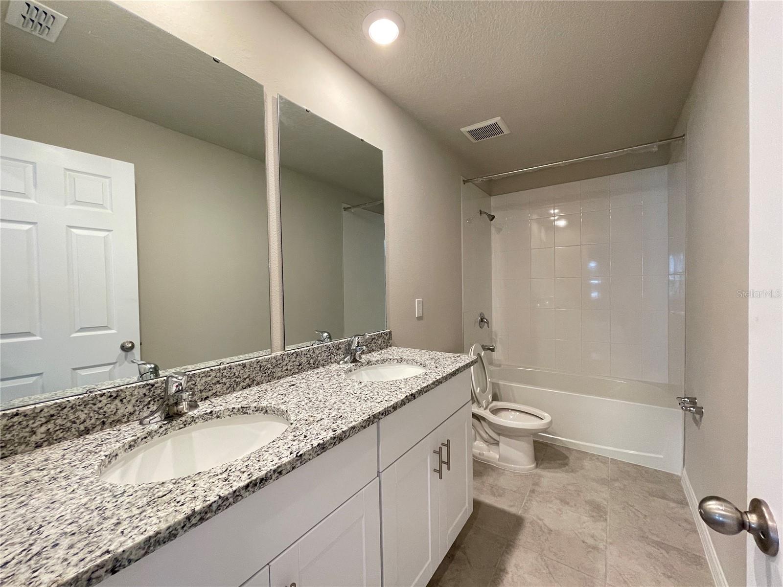 Image 12 of 18 For 3152 Bella Vista Drive