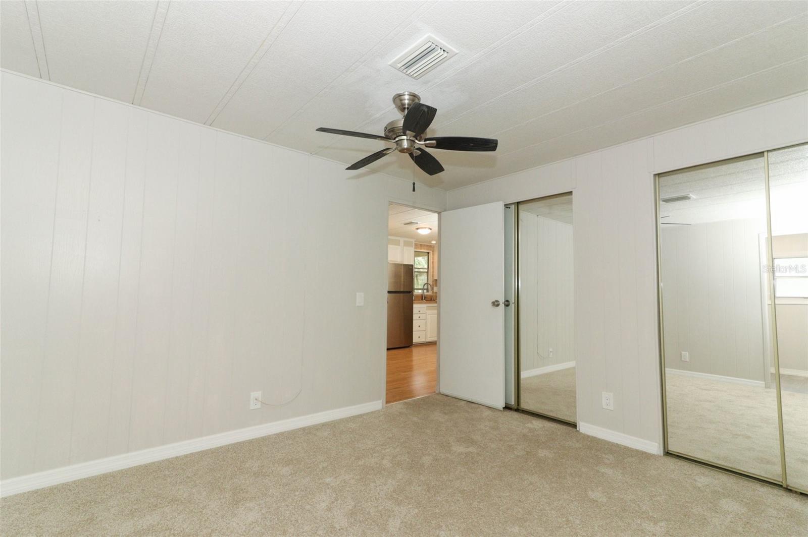 Image 15 of 47 For 219 El Camino