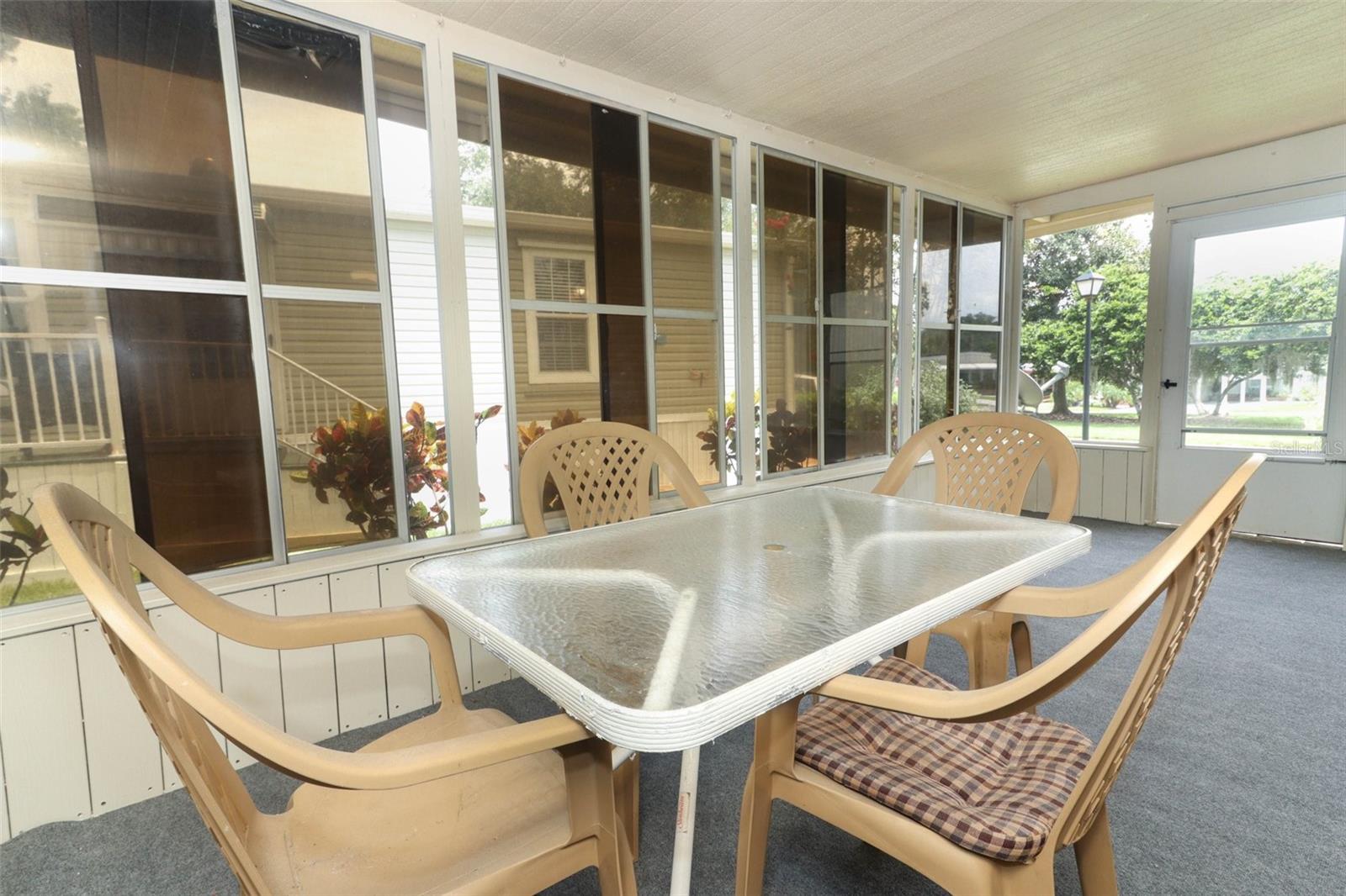 Image 24 of 47 For 219 El Camino