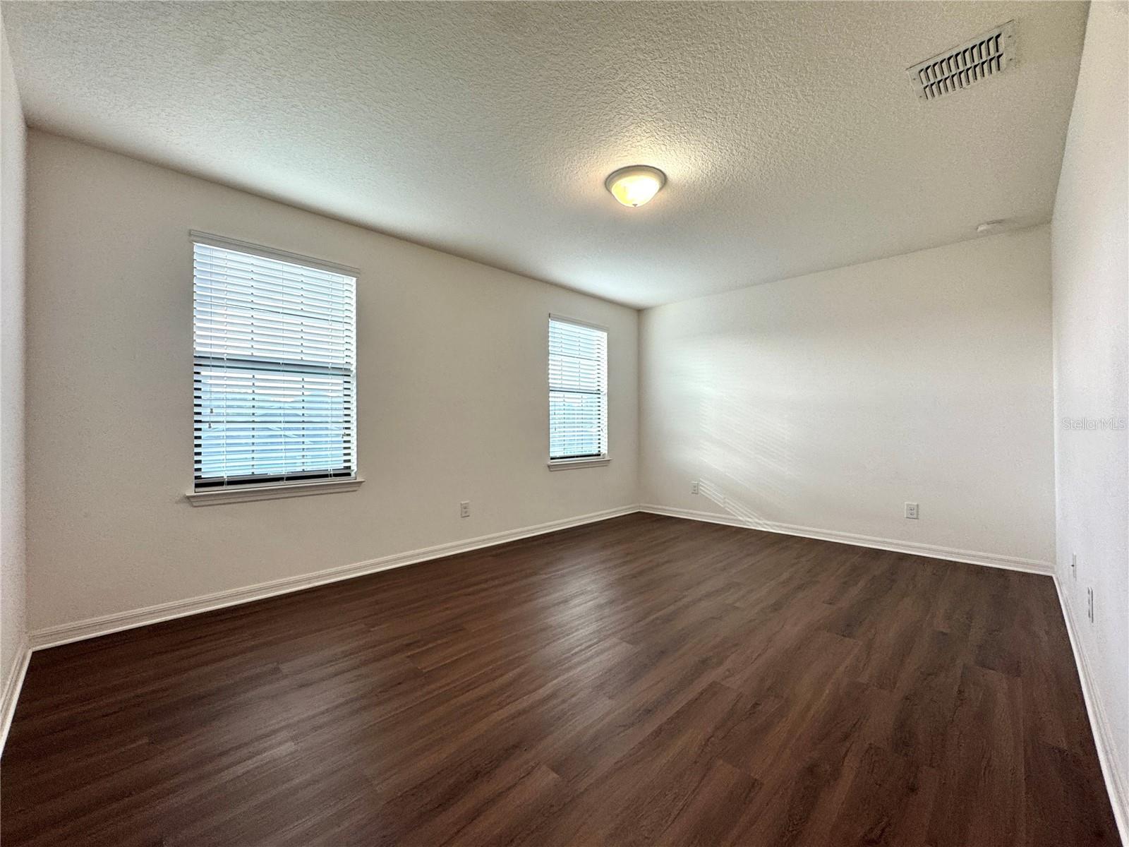 Image 15 of 32 For 5673 Elsinore Way