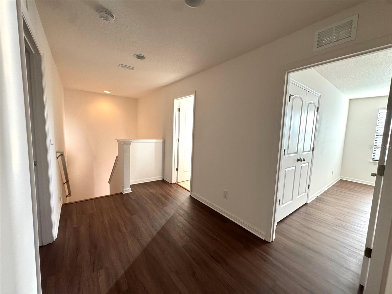 Image 18 of 32 For 5673 Elsinore Way