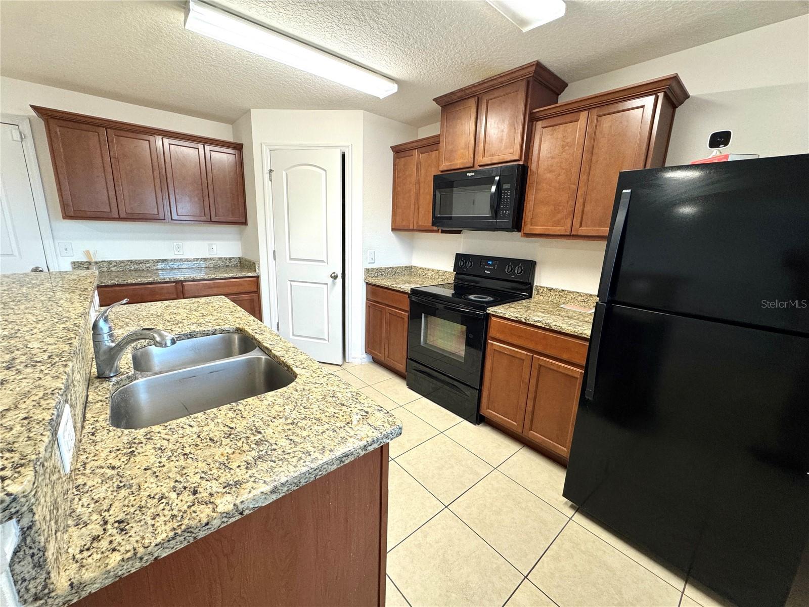 Image 6 of 32 For 5673 Elsinore Way