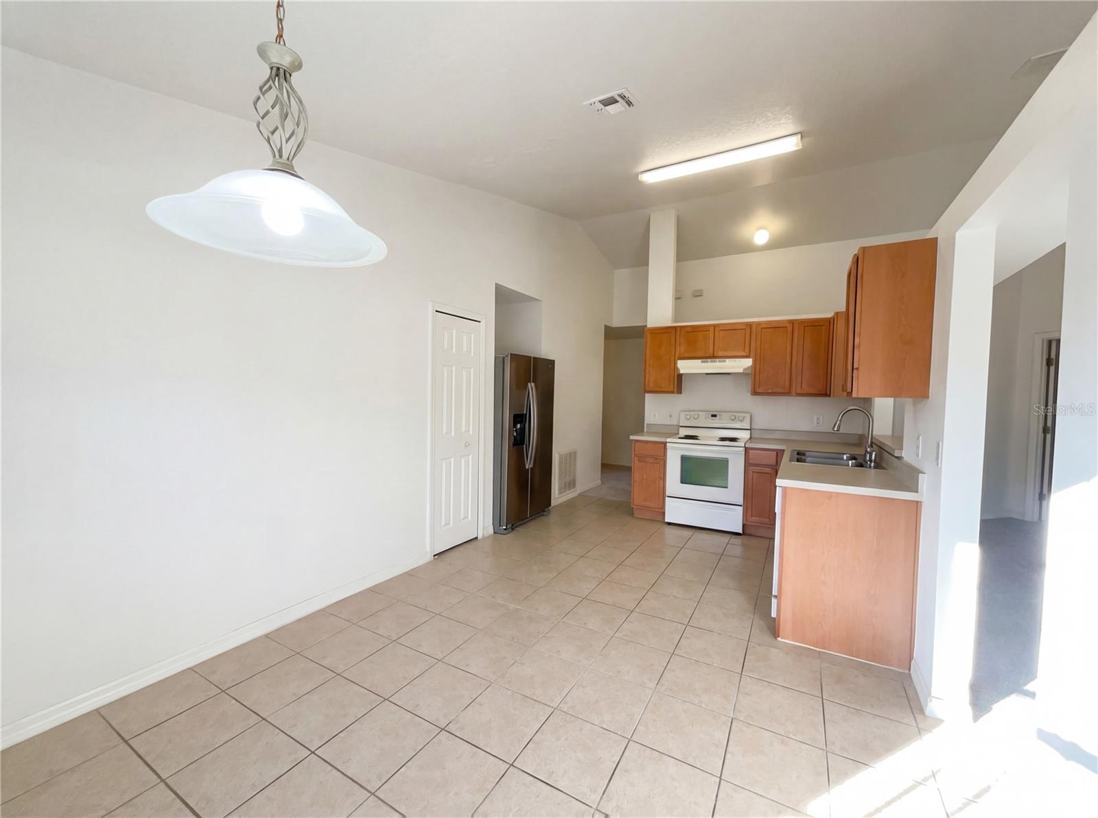 Image 12 of 25 For 3 18th Street