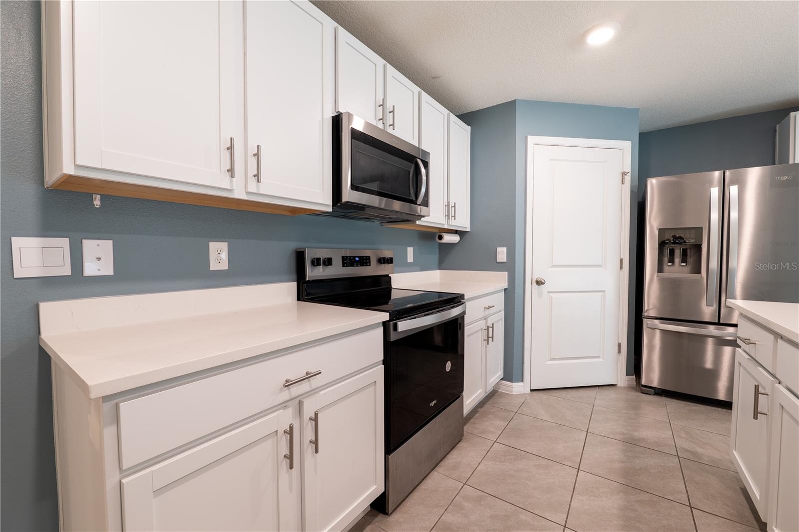 Image 7 of 25 For 11272 67th Circle