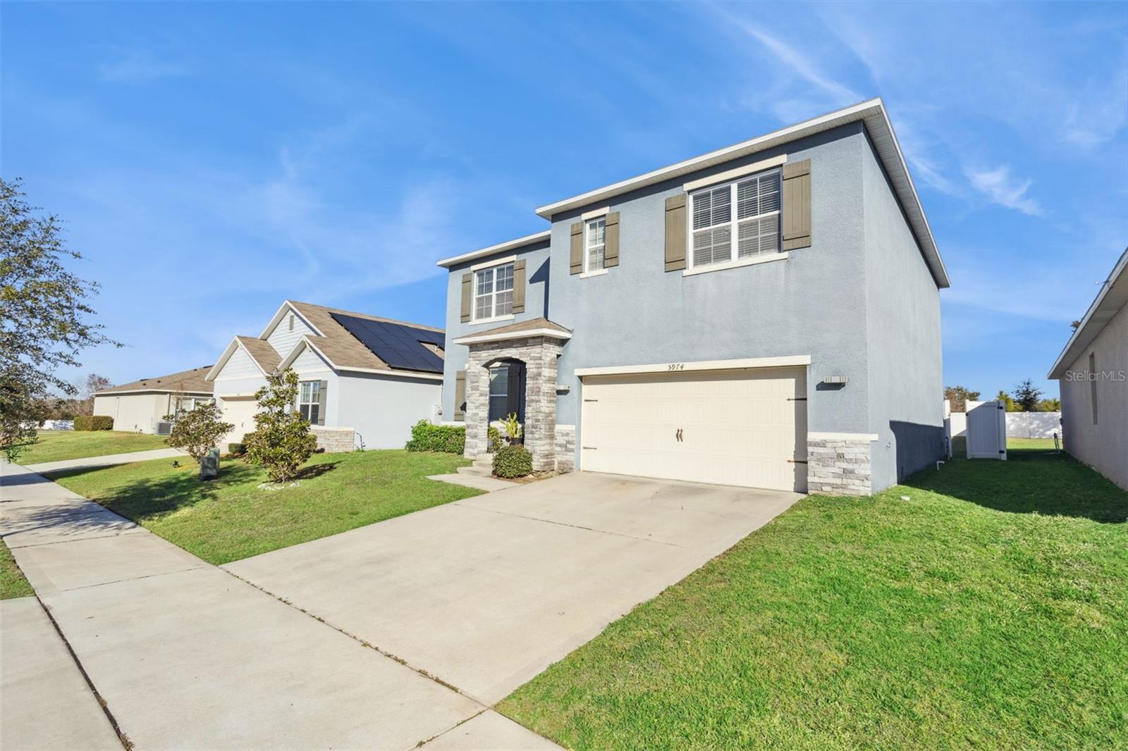 Image 4 of 51 For 5974 Churchill Square Way