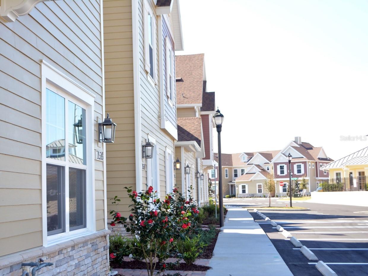 Listing photo id 23 for 7538 Sunville Avenue