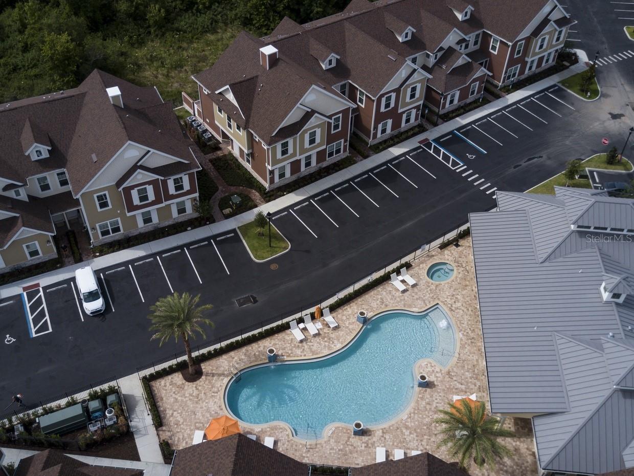 Listing photo id 24 for 7538 Sunville Avenue