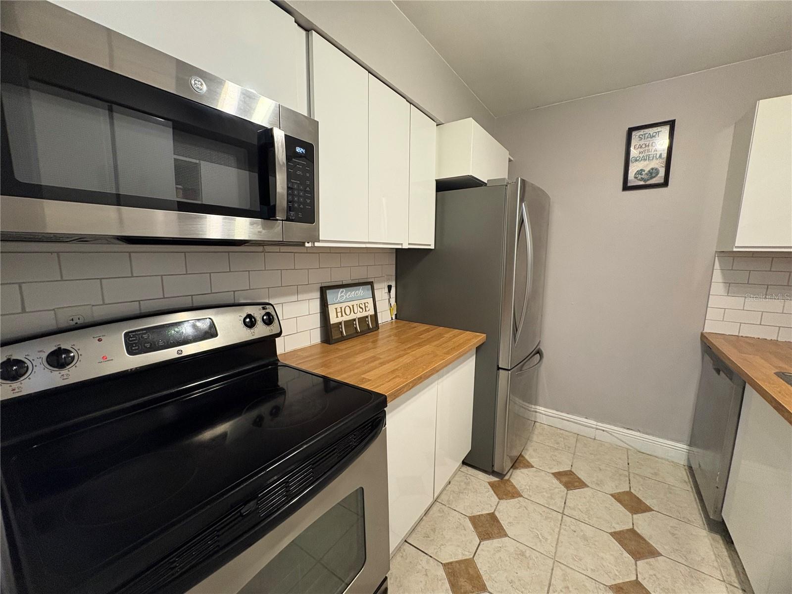 Image 7 of 23 For 310 Cherokee Court D