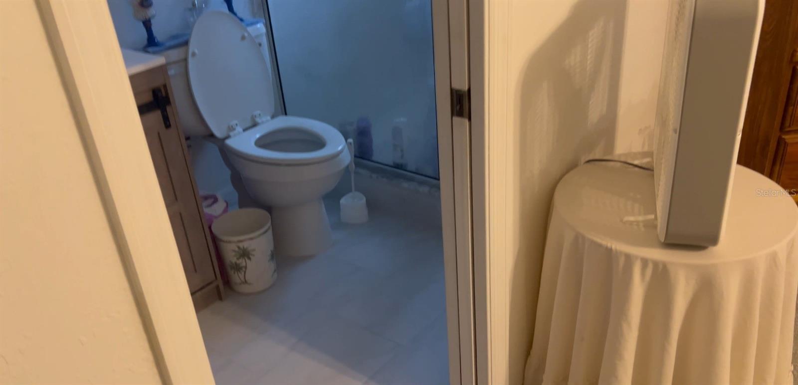 Image 5 of 9 For 909 Palmetto Street