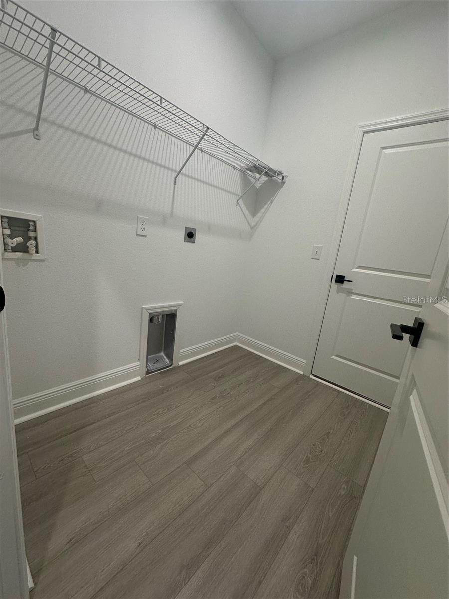 Image 23 of 25 For 14896 33rd Lane