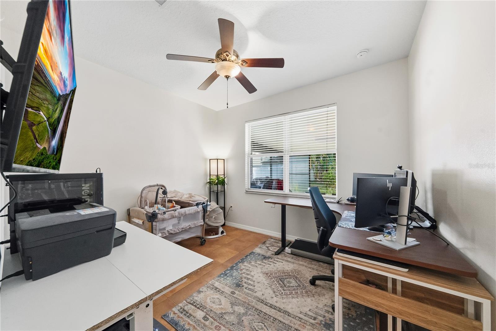 Image 10 of 29 For 3827 Golden Knot Drive