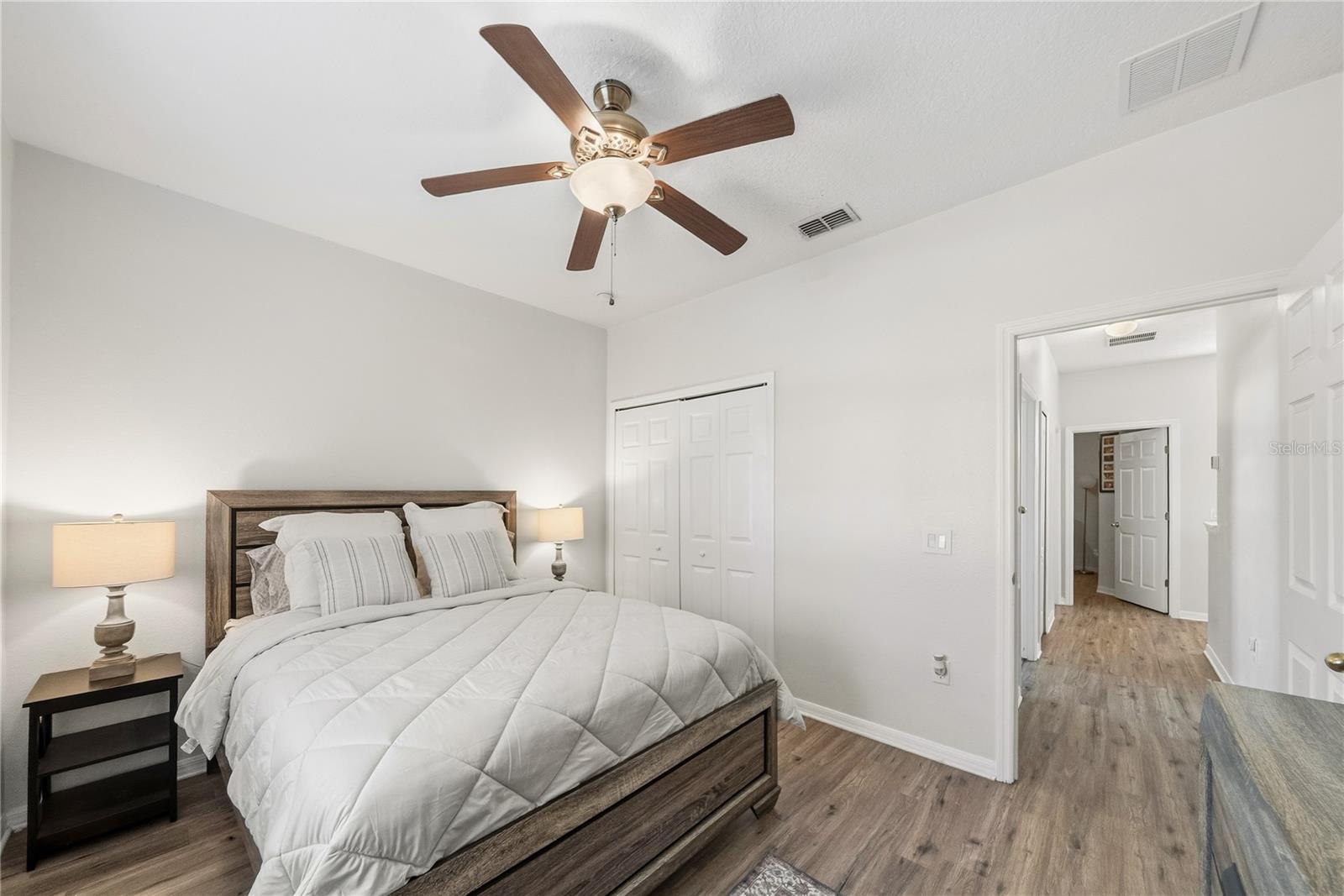 Image 11 of 29 For 3827 Golden Knot Drive