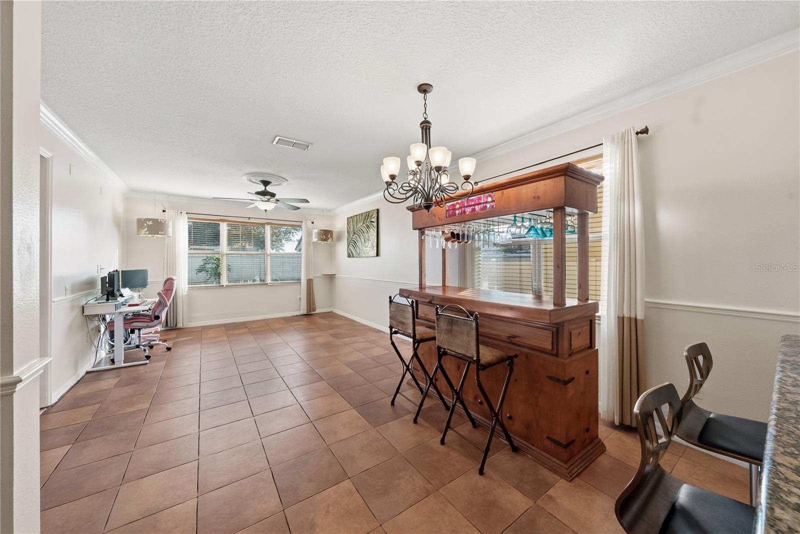 Image 4 of 29 For 3827 Golden Knot Drive