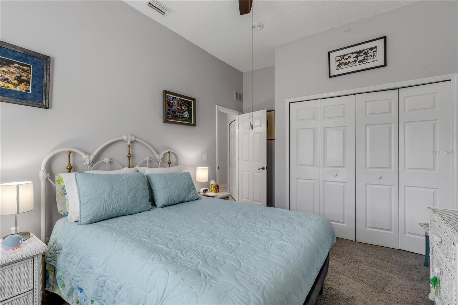 Image 22 of 35 For 4 Woodside Place