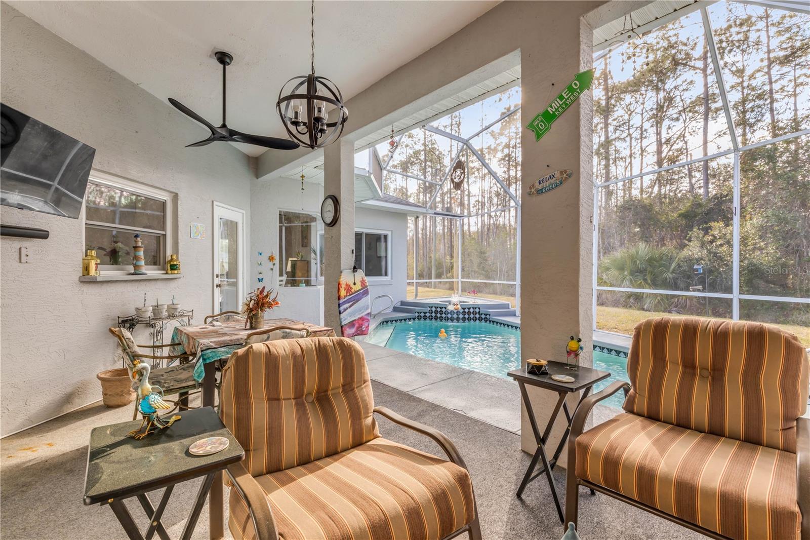 Image 28 of 35 For 4 Woodside Place