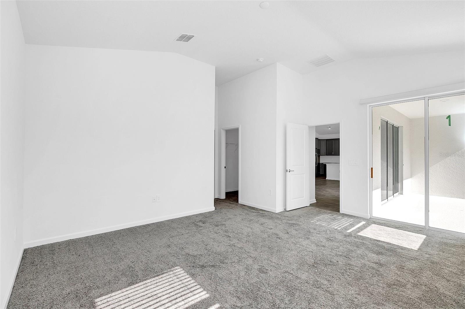 Image 14 of 29 For 6306 Lakepine Street