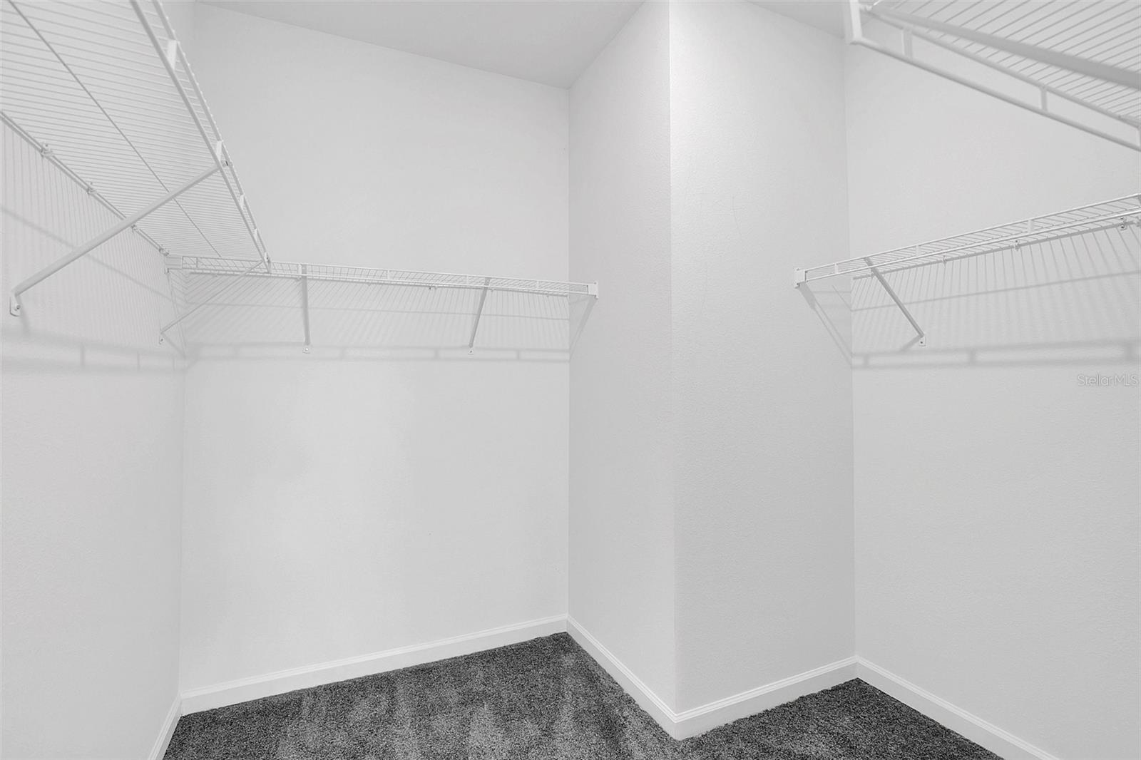 Image 17 of 29 For 6306 Lakepine Street