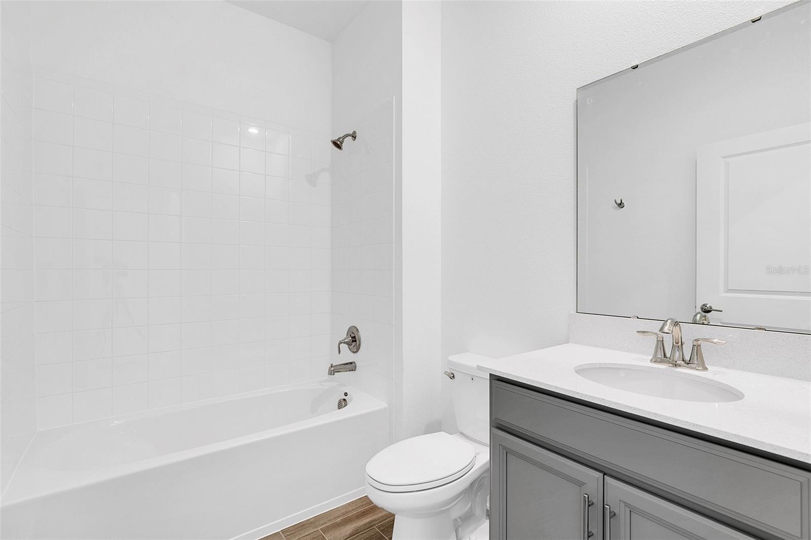 Image 21 of 29 For 6306 Lakepine Street