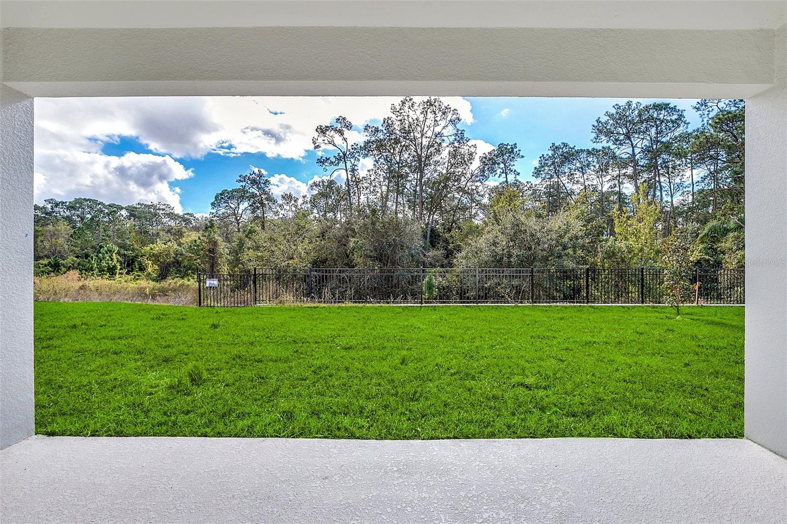 Image 24 of 29 For 6306 Lakepine Street