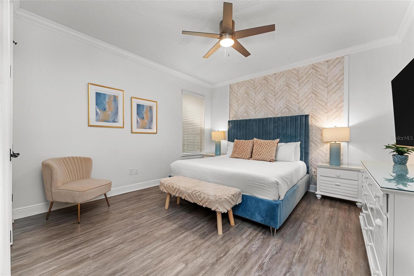 Image 46 of 81 For 1041 Castle Pines Court